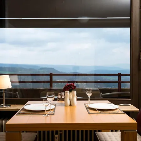 Appartement Burgblick - A1110 By Interhome